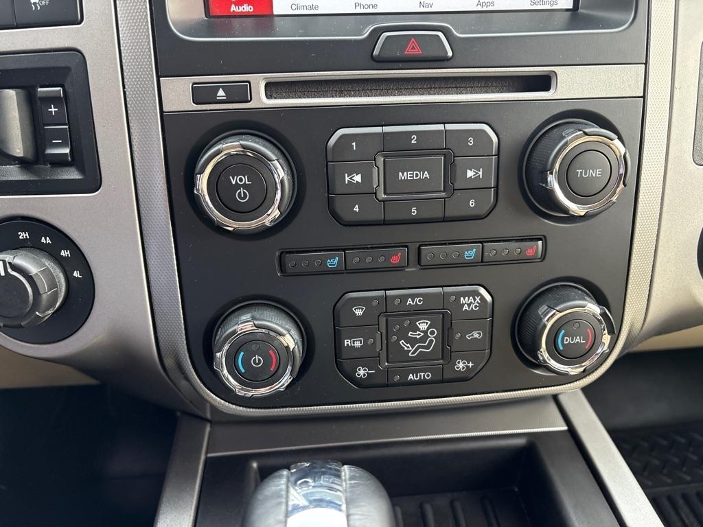 Ford Expedition  2017