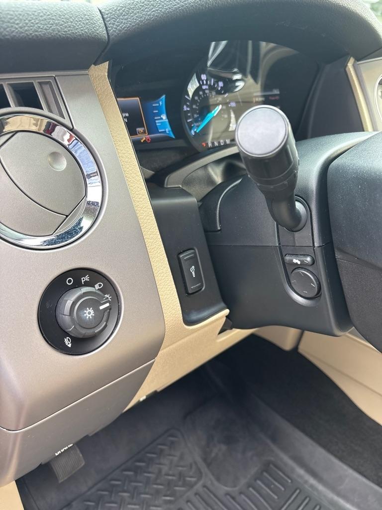 Ford Expedition  2017