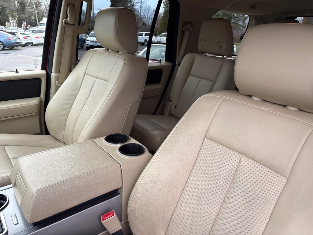 Ford Expedition  2017