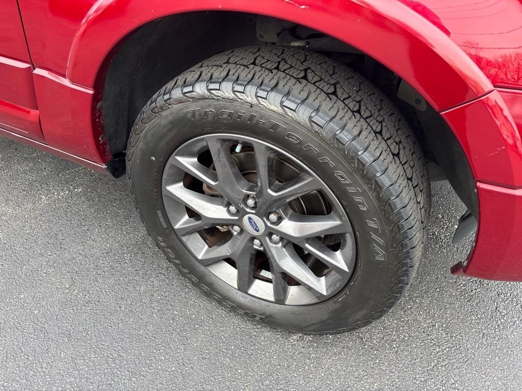 Ford Expedition  2017