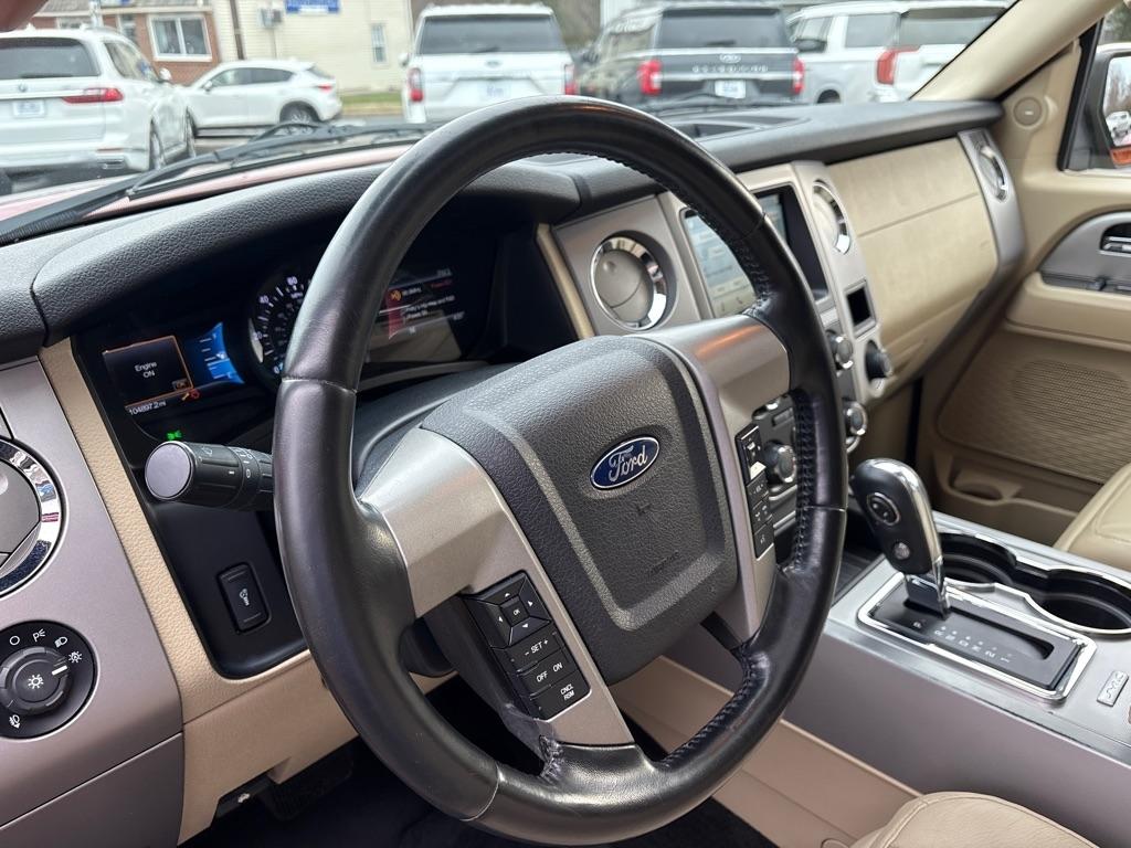 Ford Expedition  2017