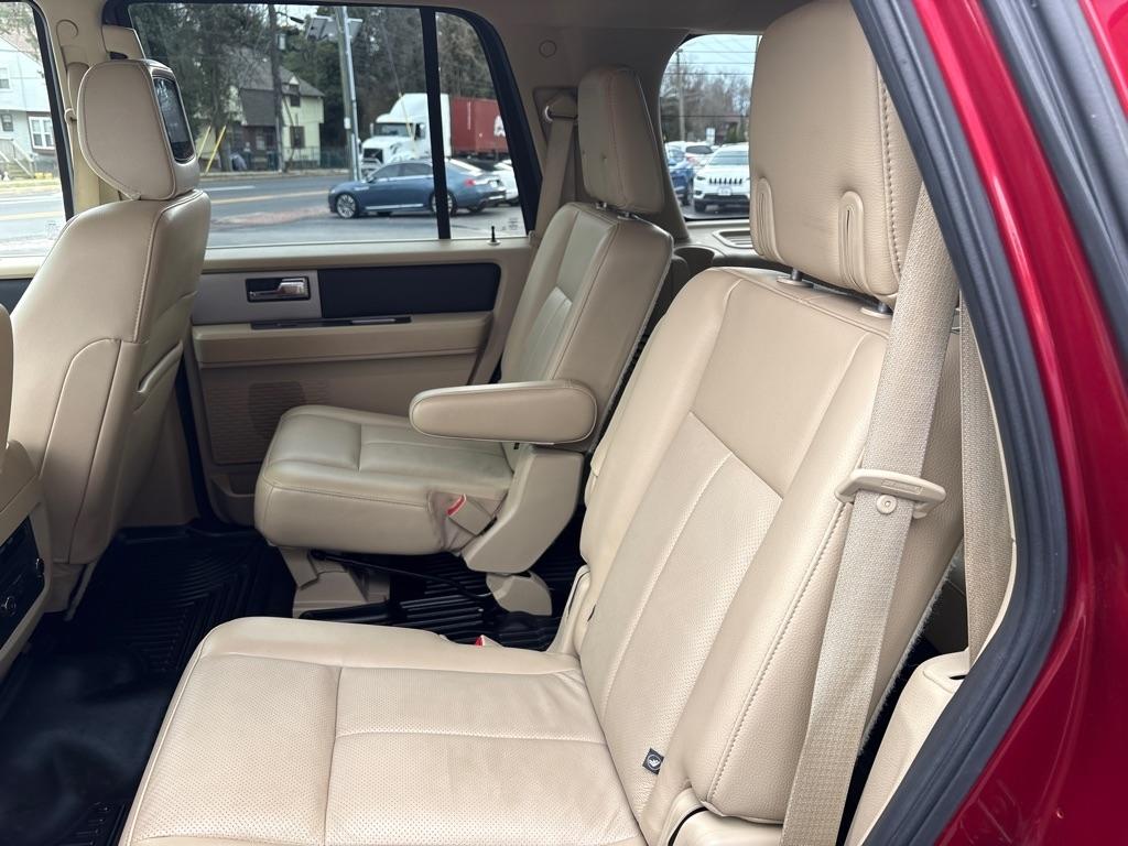 Ford Expedition  2017