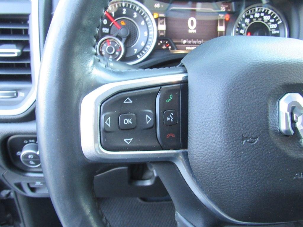 RAM 1500 Laramie Longhorn Crew Cab 4WD 2020