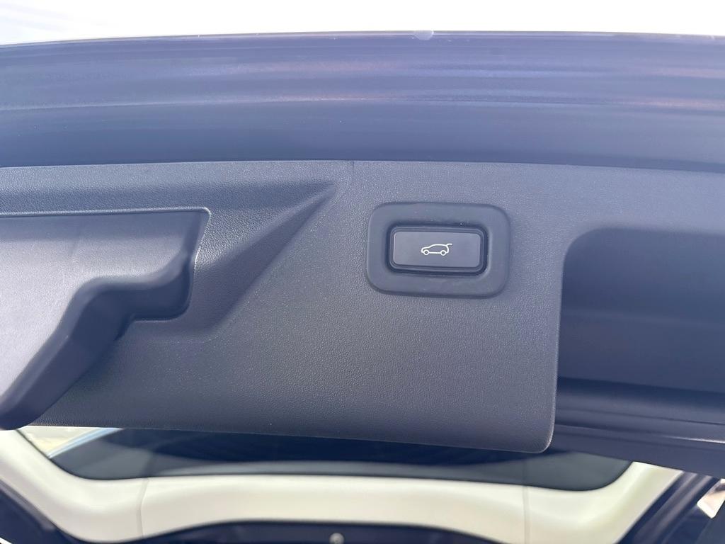 Land Rover Discovery Sport  2021