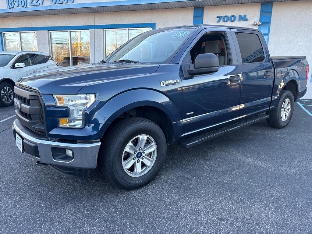 Ford F-150 4WD SuperCrew 145" XL 2015