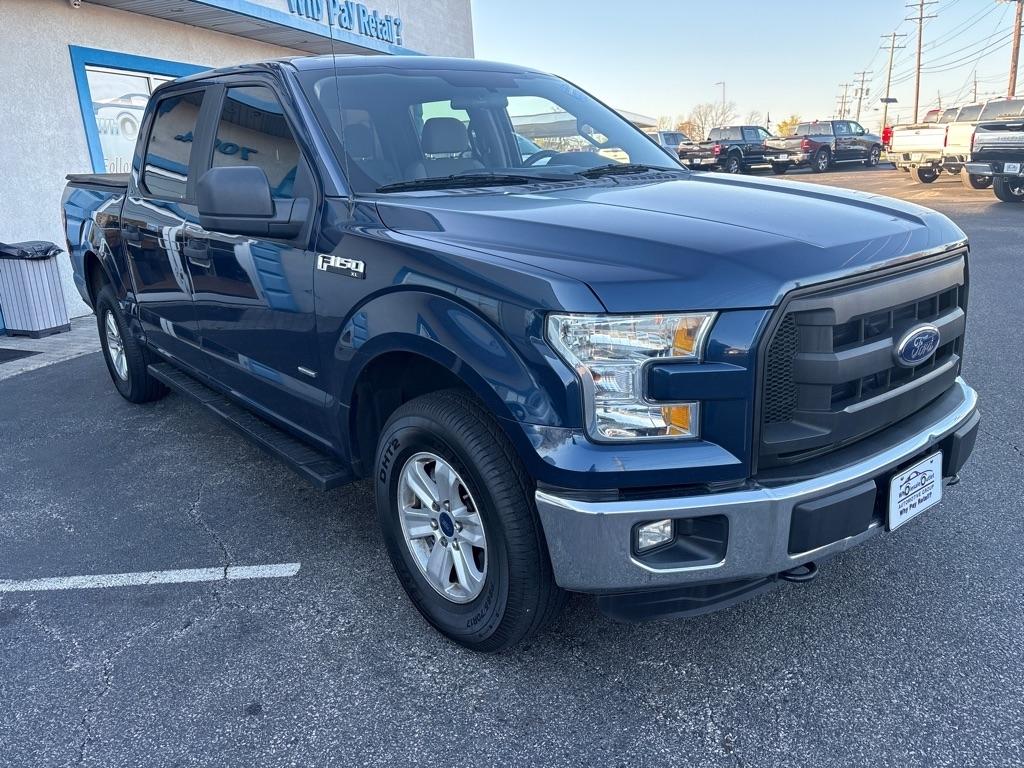 Ford F-150 4WD SuperCrew 145" XL 2015