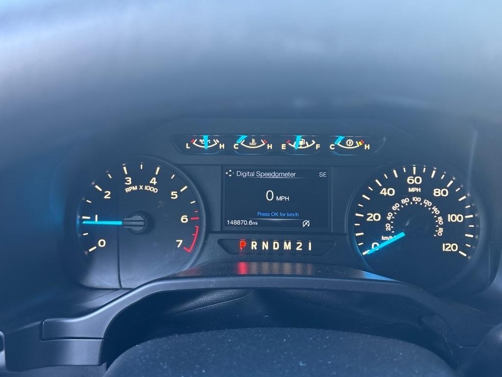 Ford F-150 4WD SuperCrew 145" XL 2015