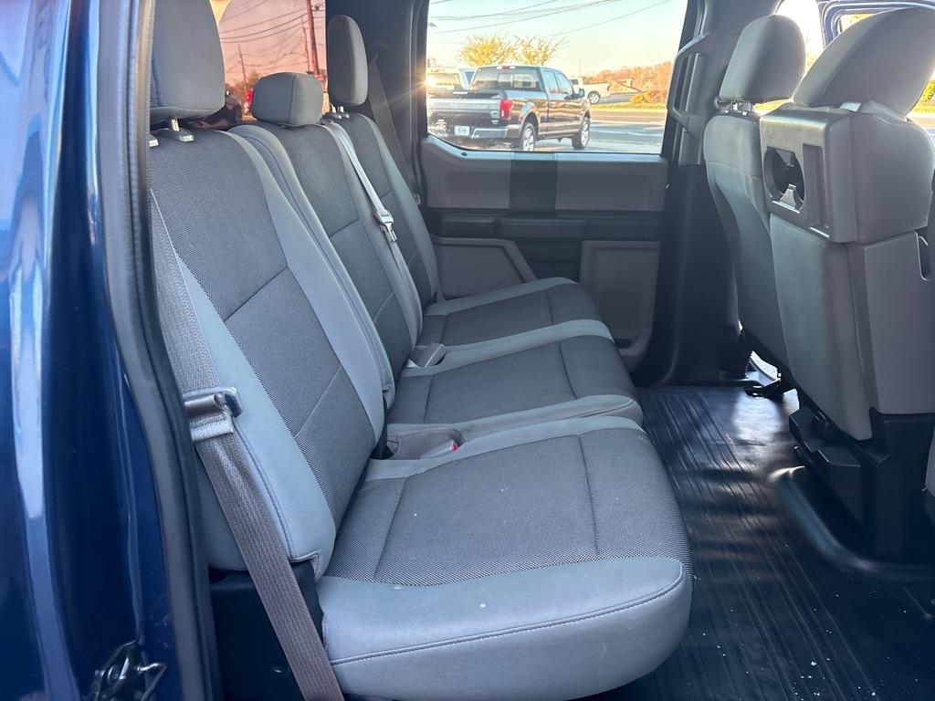 Ford F-150 4WD SuperCrew 145" XL 2015