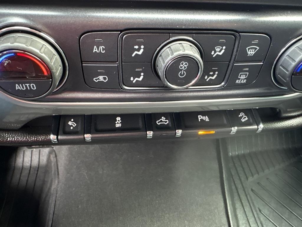 Chevrolet Silverado 1500  2018