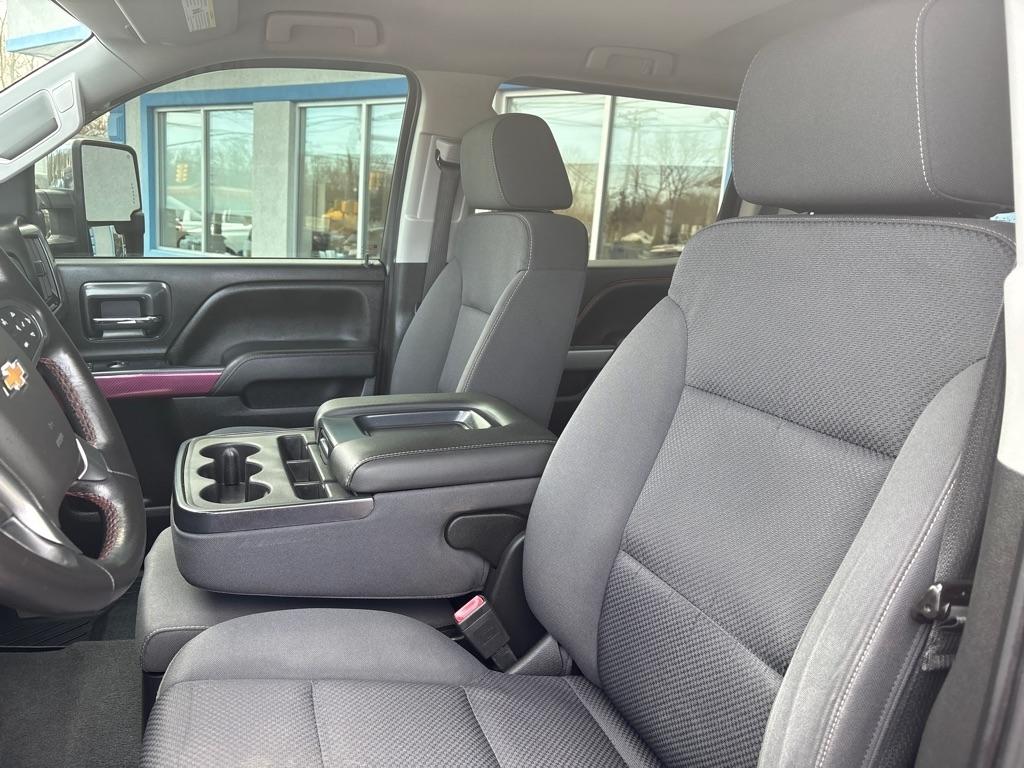 Chevrolet Silverado 1500  2018