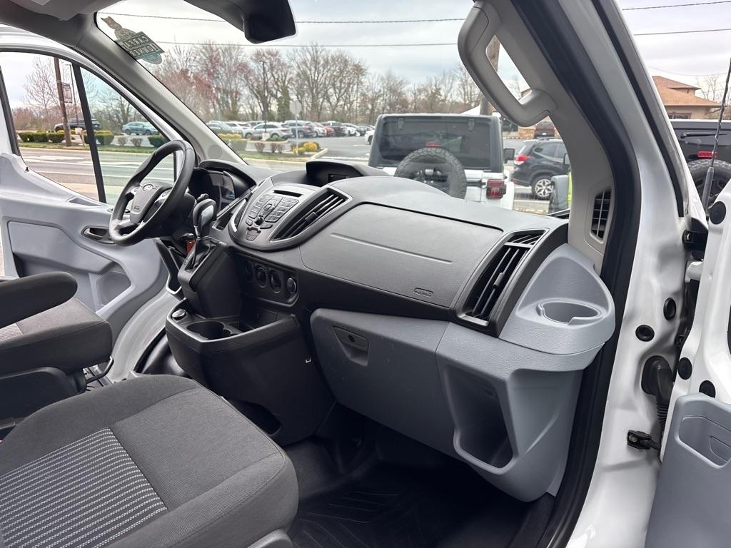 Ford Transit  2019