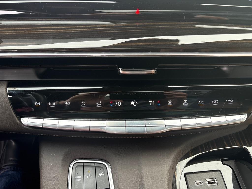 Cadillac Escalade  2023