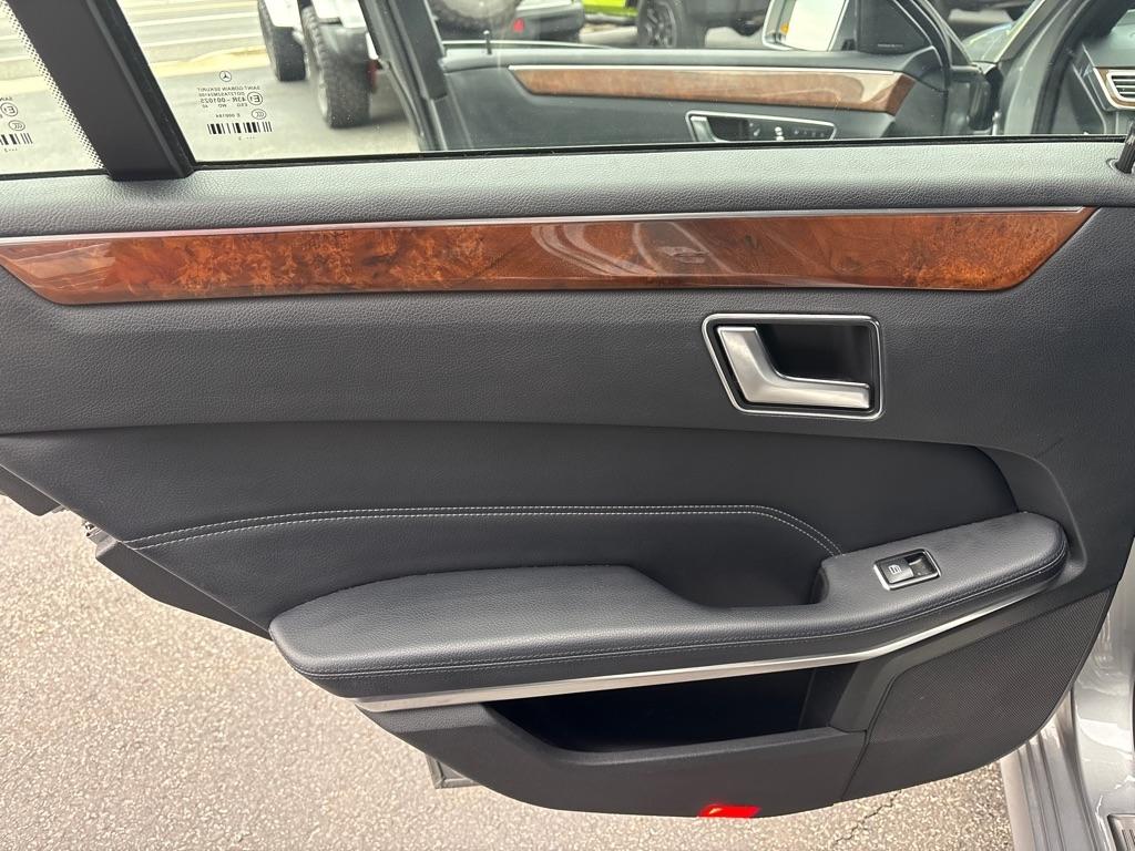 Mercedes-Benz E-Class  2014