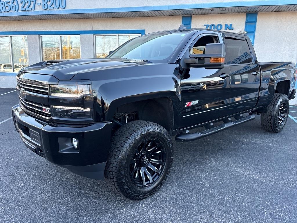 Chevrolet Silverado 2500HD LTZ Crew Cab 4WD 2019