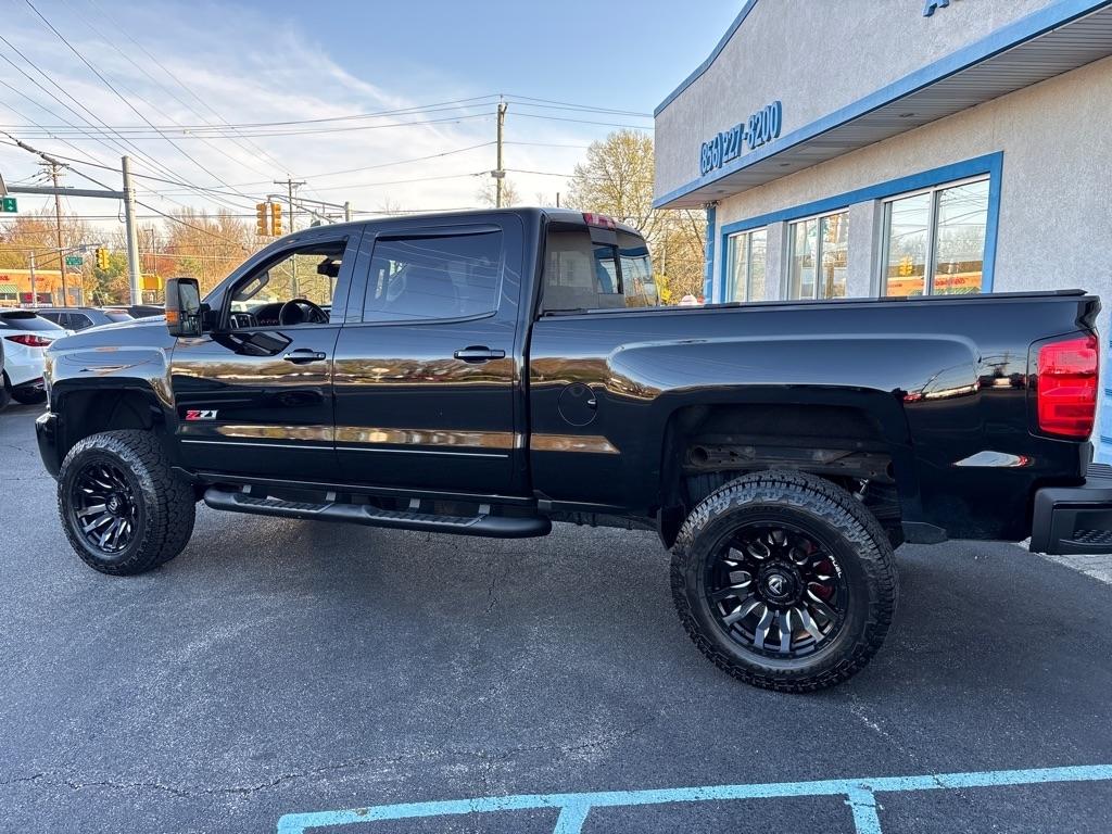 Chevrolet Silverado 2500HD LTZ Crew Cab 4WD 2019