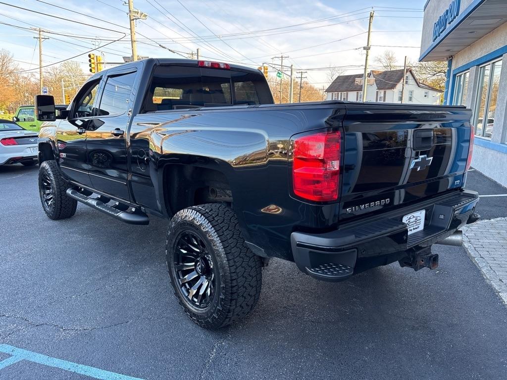 Chevrolet Silverado 2500HD LTZ Crew Cab 4WD 2019