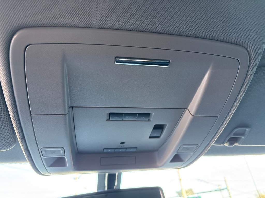 Chevrolet Silverado 2500HD LTZ Crew Cab 4WD 2019