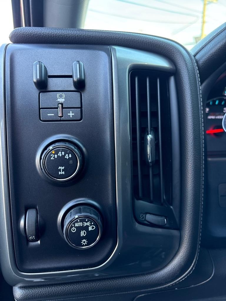 Chevrolet Silverado 2500HD LTZ Crew Cab 4WD 2019