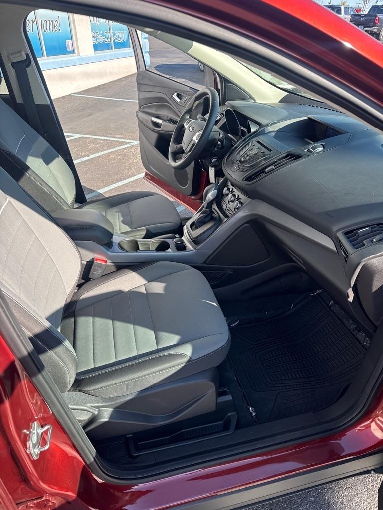 Ford Escape FWD 4dr SE 2015