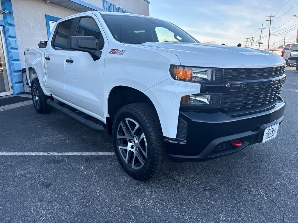 Chevrolet Silverado 1500 4WD Crew Cab 147" Custom Trail Boss 2020
