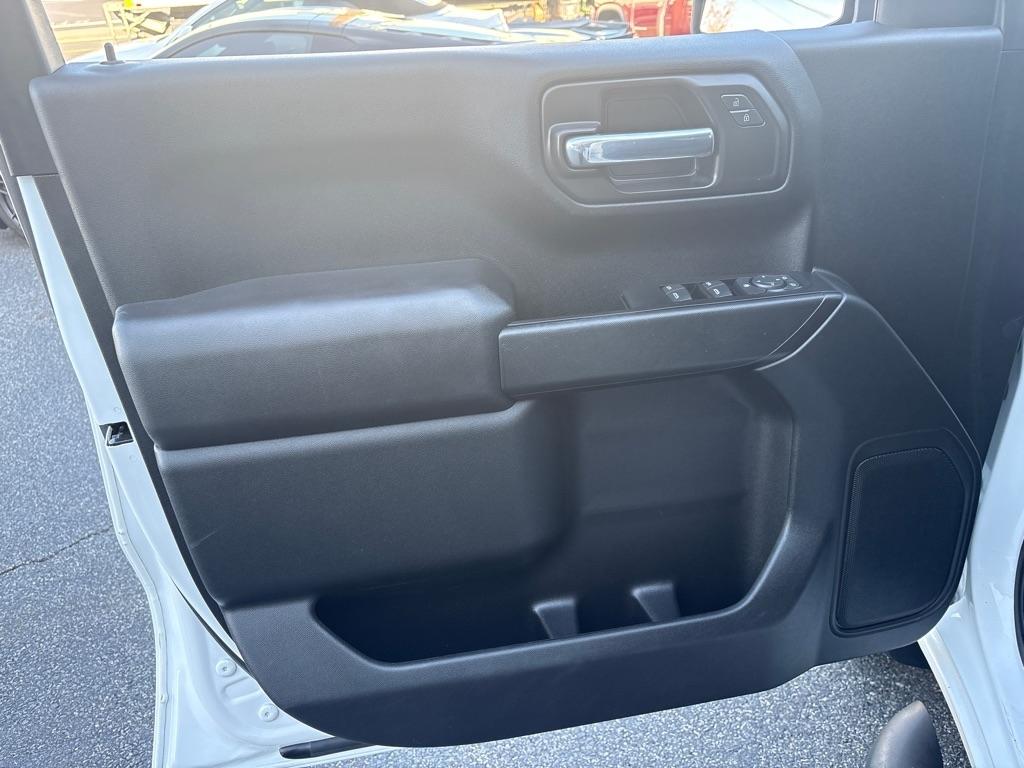 Chevrolet Silverado 1500 4WD Crew Cab 147" Custom Trail Boss 2020