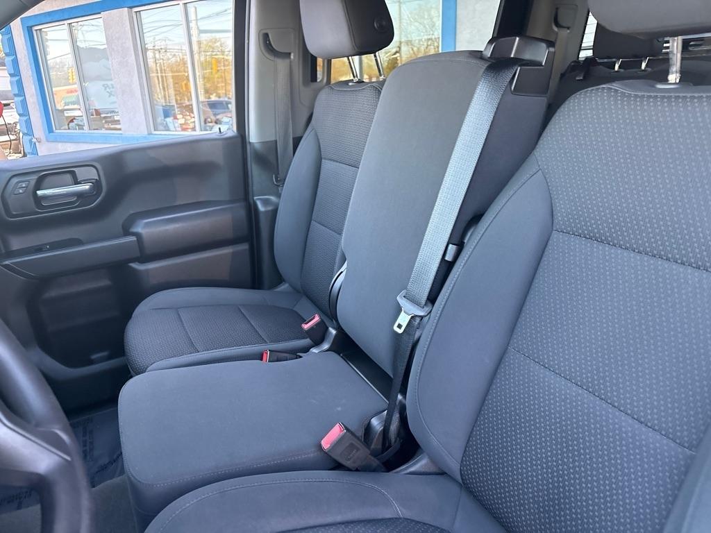 Chevrolet Silverado 1500 4WD Crew Cab 147" Custom Trail Boss 2020