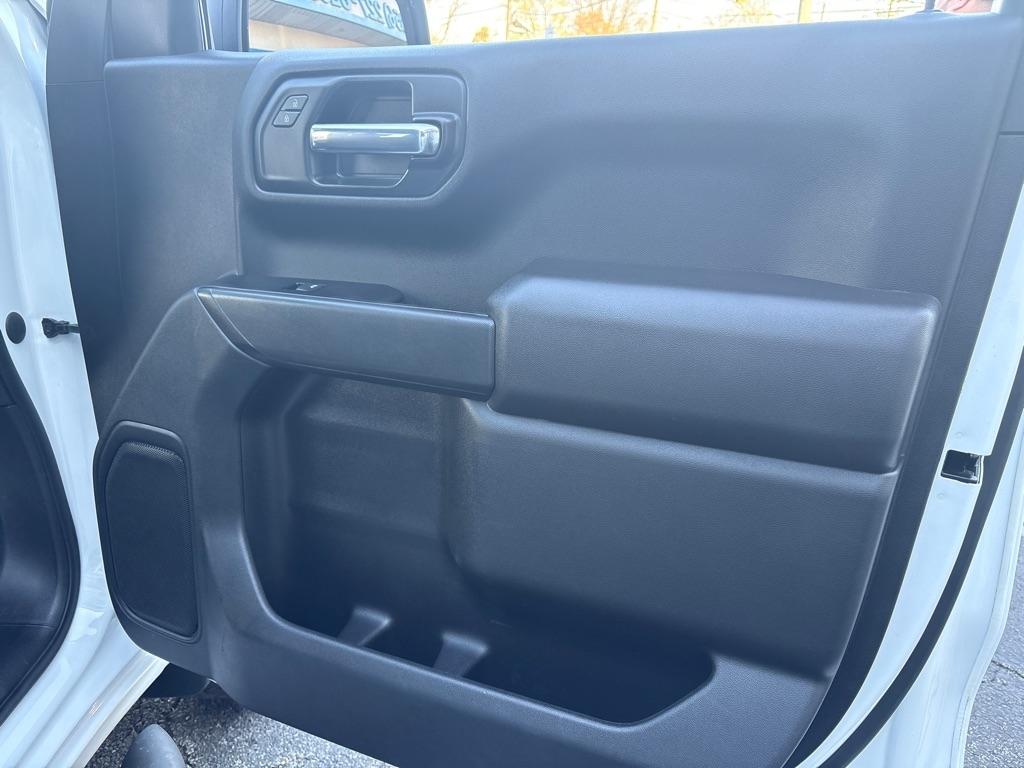 Chevrolet Silverado 1500 4WD Crew Cab 147" Custom Trail Boss 2020