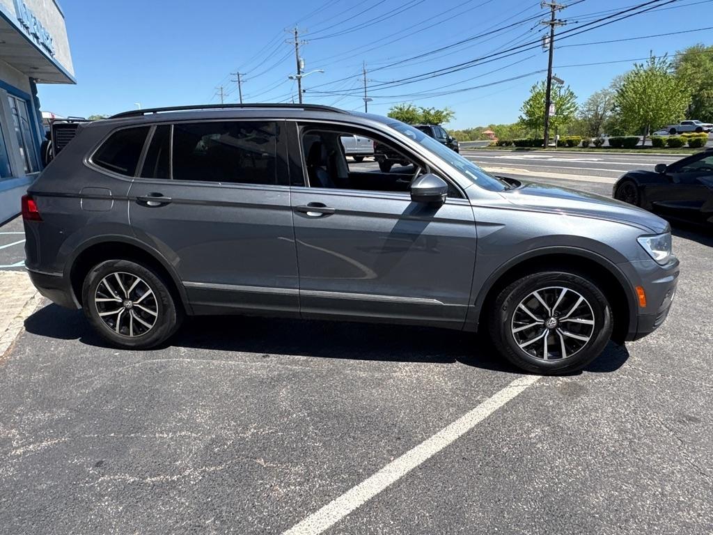 Volkswagen Tiguan 2.0T SE 4MOTION 2021
