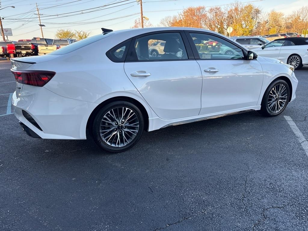 Kia Forte GT-Line IVT 2022