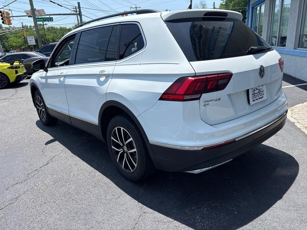 Volkswagen Tiguan 2.0T SE FWD 2021