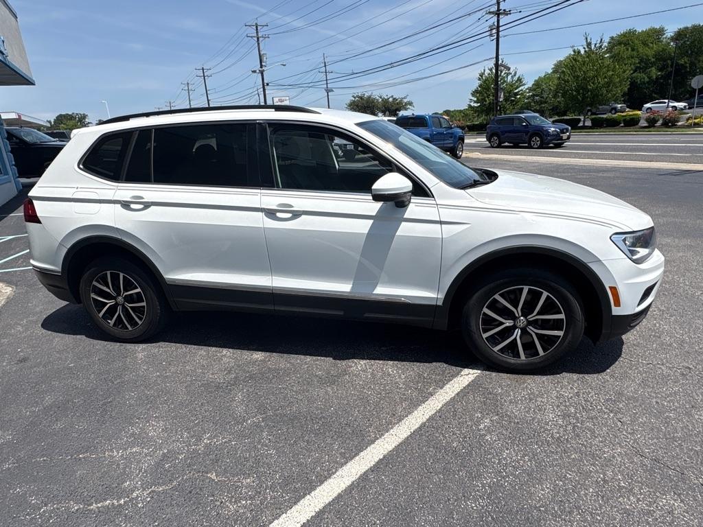 Volkswagen Tiguan 2.0T SE FWD 2021
