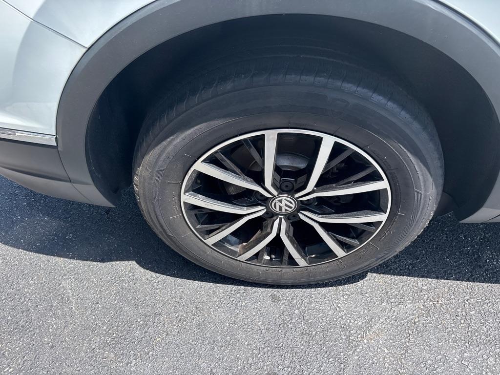 Volkswagen Tiguan 2.0T SE FWD 2021
