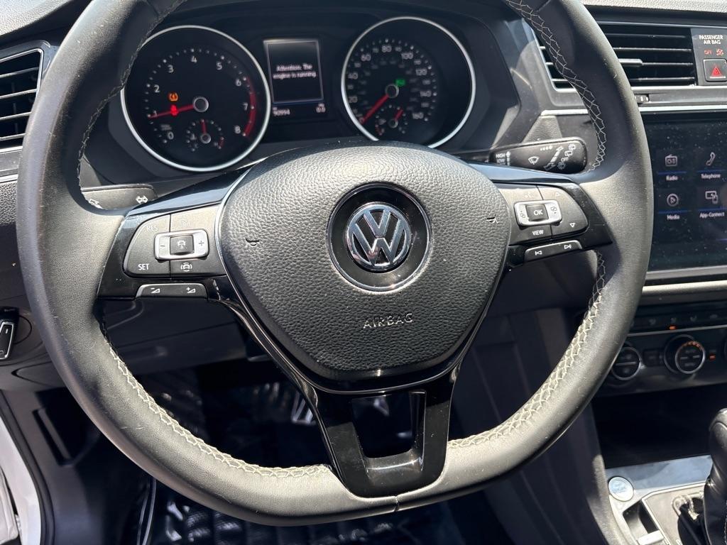 Volkswagen Tiguan 2.0T SE FWD 2021