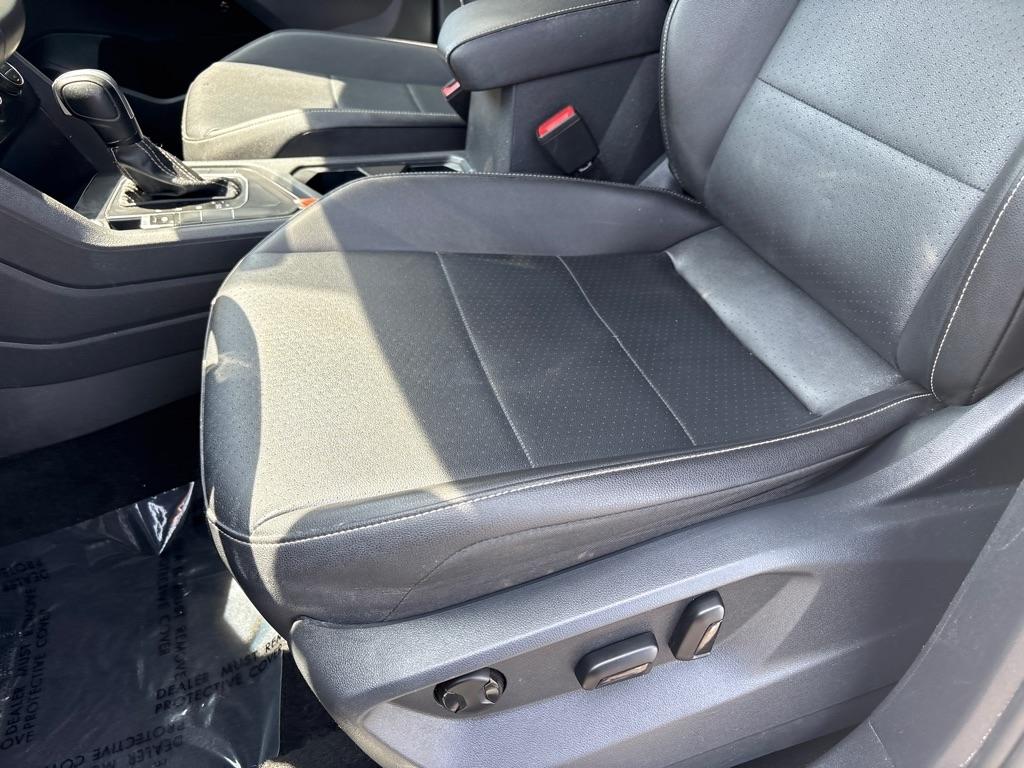 Volkswagen Tiguan 2.0T SE FWD 2021
