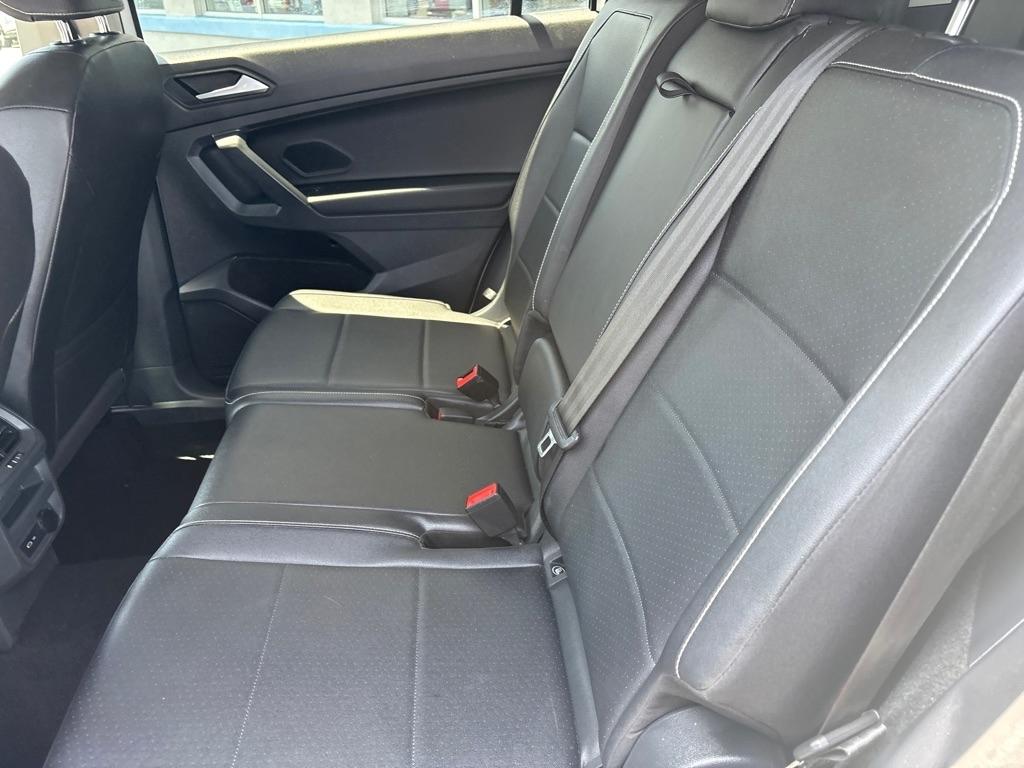 Volkswagen Tiguan 2.0T SE FWD 2021