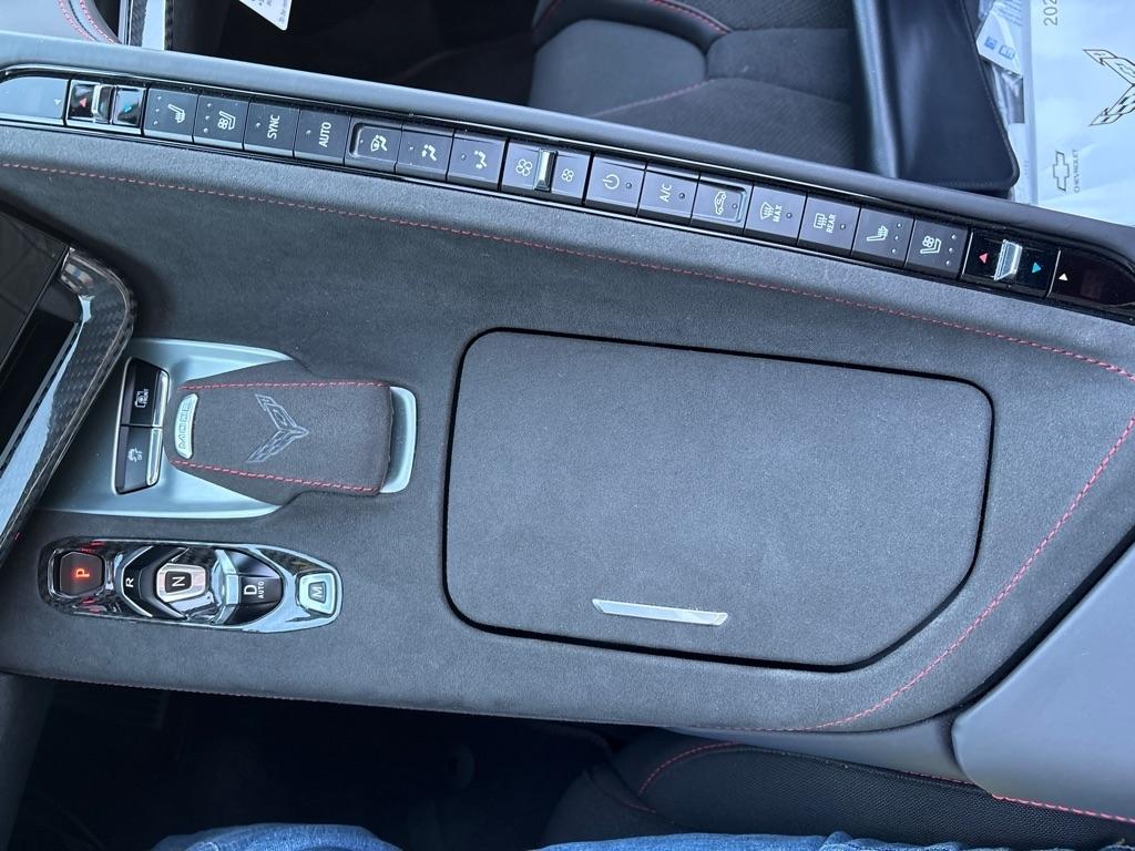 Chevrolet Corvette Stingray 2LT Convertible 2023