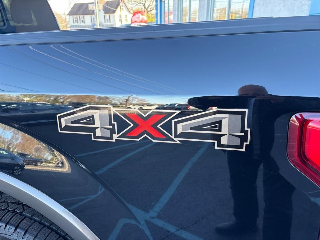 Ford F-150 4WD SuperCrew 145" XLT 2020