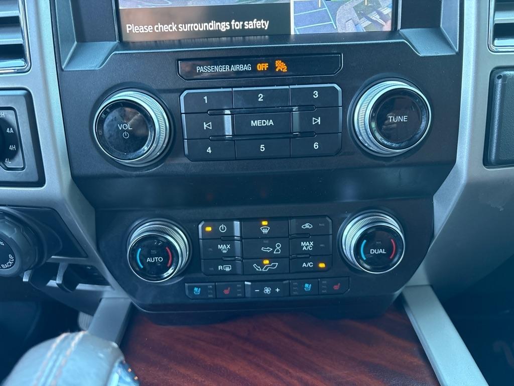 Ford F-150 4WD SuperCrew 145" XLT 2020