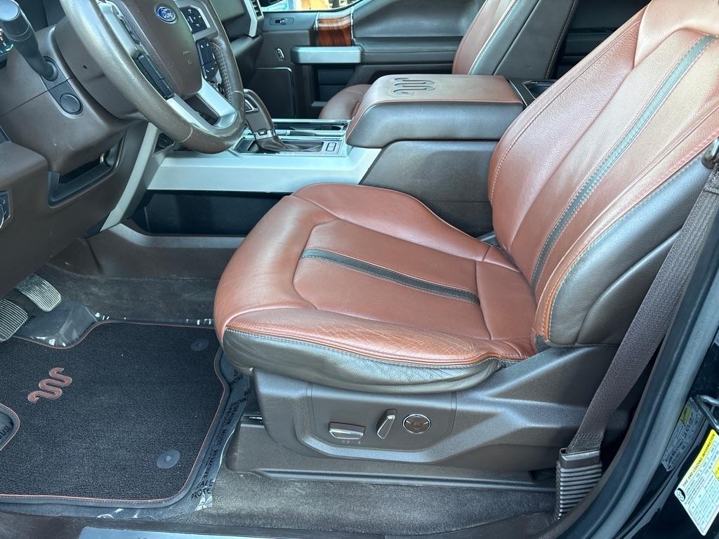 Ford F-150 4WD SuperCrew 145" XLT 2020