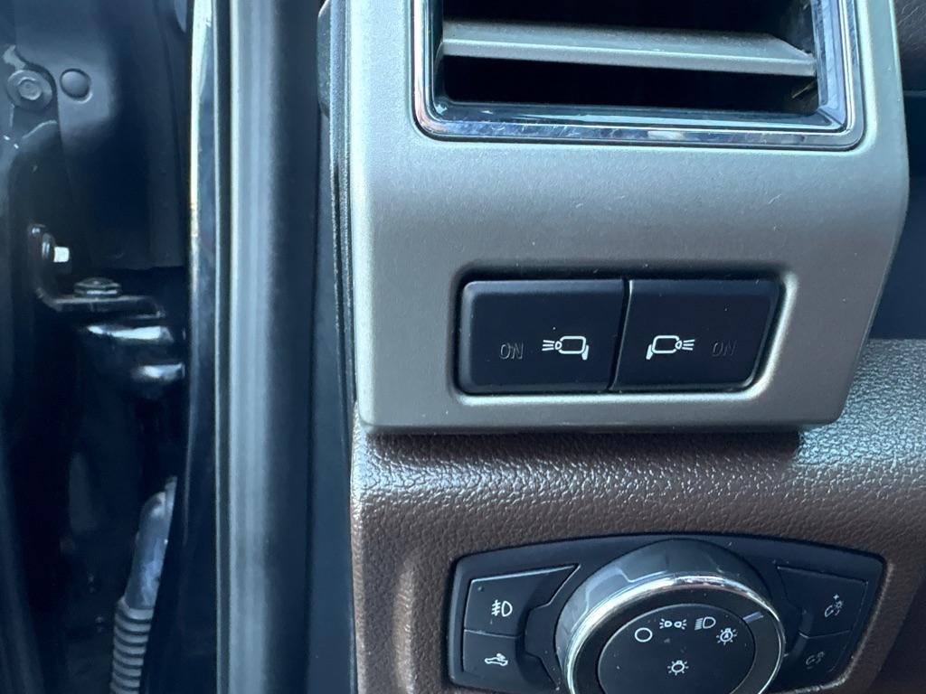 Ford F-150 4WD SuperCrew 145" XLT 2020