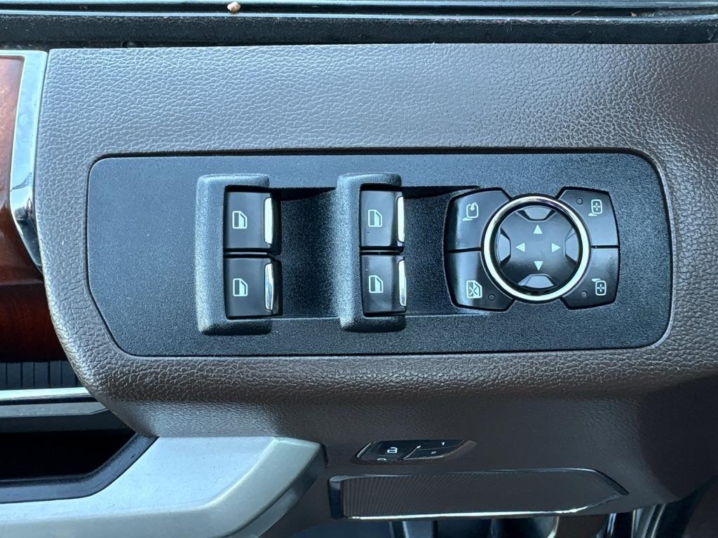 Ford F-150 4WD SuperCrew 145" XLT 2020