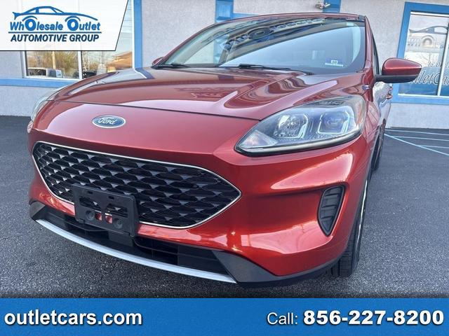 MAR 2020 Ford Escape SE FWD SUV / Crossover Front-Wheel Drive Automatic