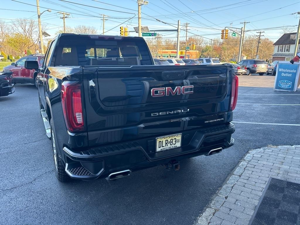 GMC Sierra 1500 4WD Crew Cab 147" Denali 2023