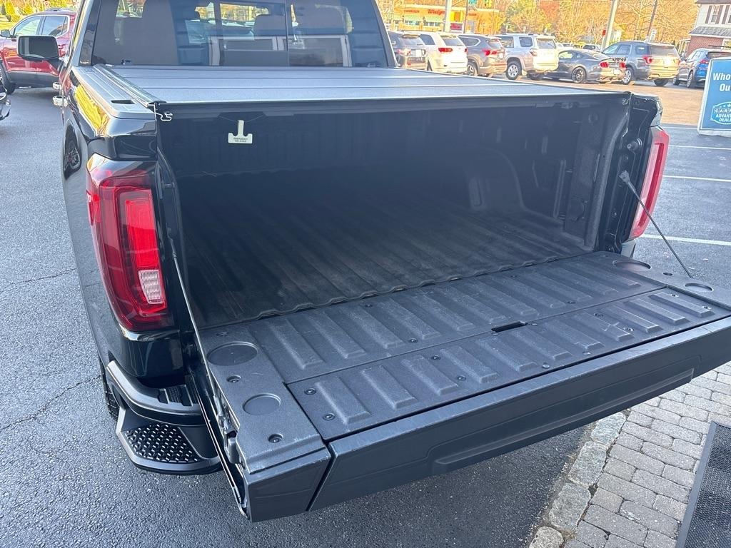 GMC Sierra 1500 4WD Crew Cab 147" Denali 2023