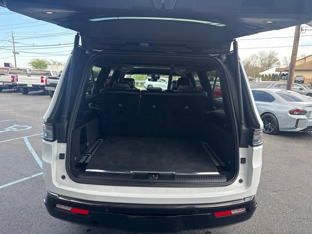 Jeep Grand Wagoneer Series II 4x4 2024