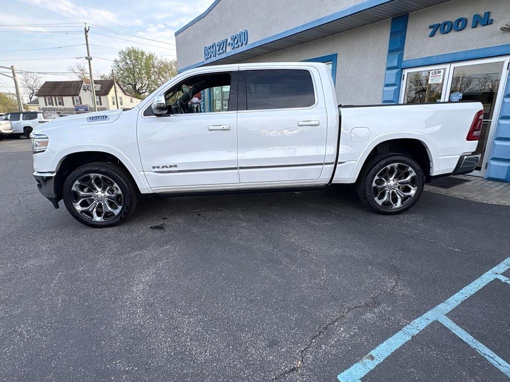 RAM 1500 Limited 4x4 Crew Cab 5'7" Box 2023