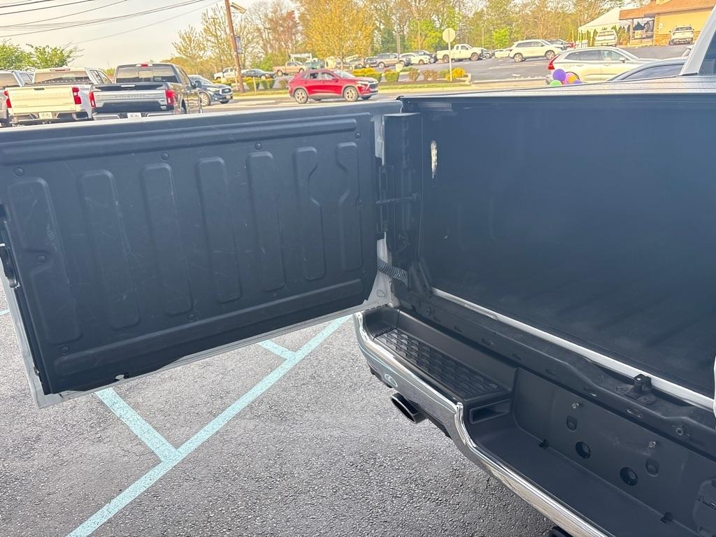 RAM 1500 Limited 4x4 Crew Cab 5'7" Box 2023