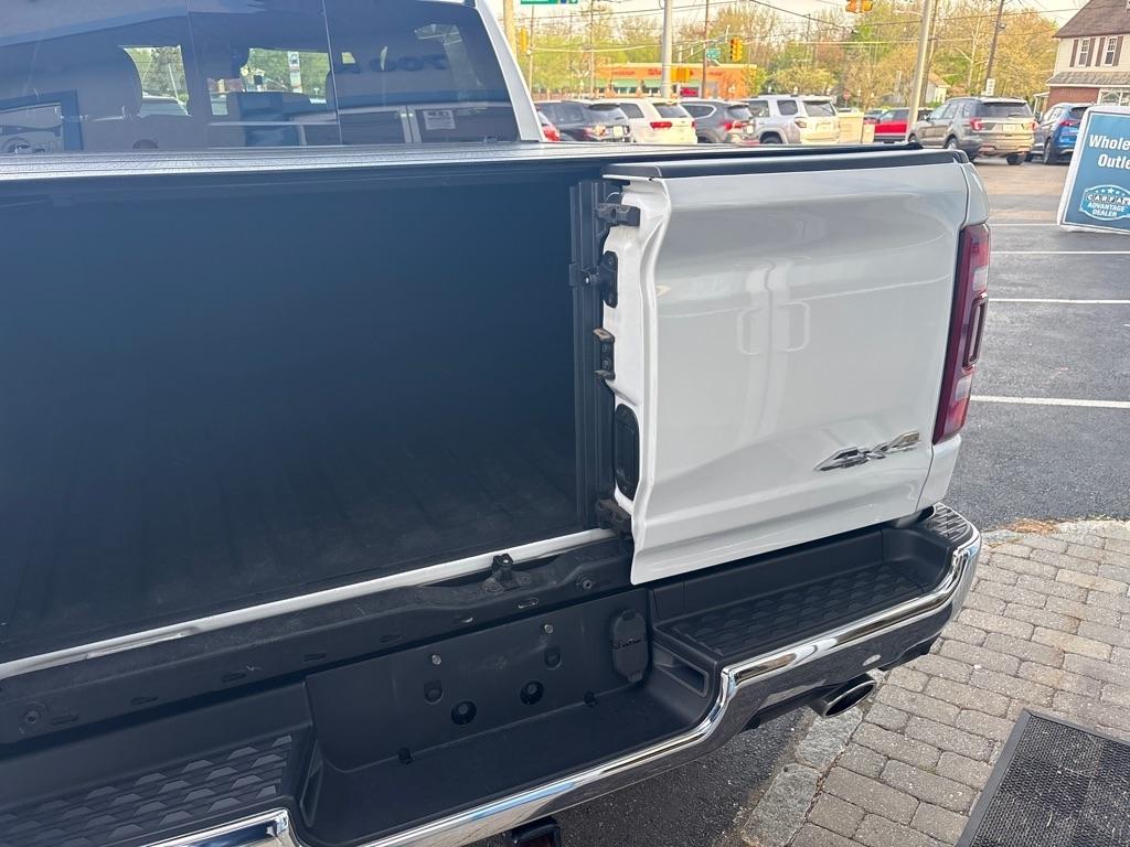 RAM 1500 Limited 4x4 Crew Cab 5'7" Box 2023