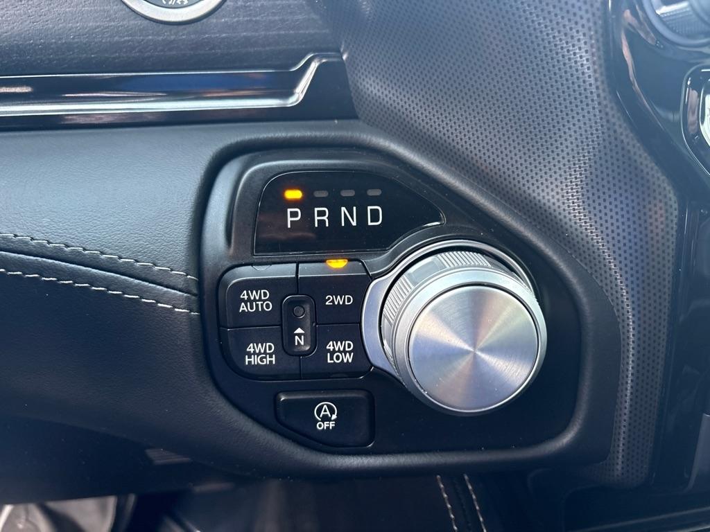 RAM 1500 Limited 4x4 Crew Cab 5'7" Box 2023