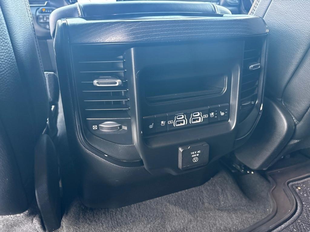 RAM 1500 Limited 4x4 Crew Cab 5'7" Box 2023